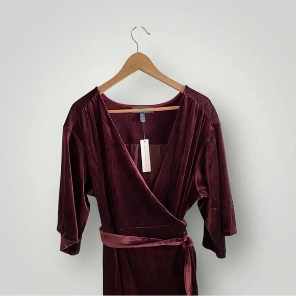 MODCLOTH Velvet Wrap Dress burgundy Sz 2X - Picture 2 of 6